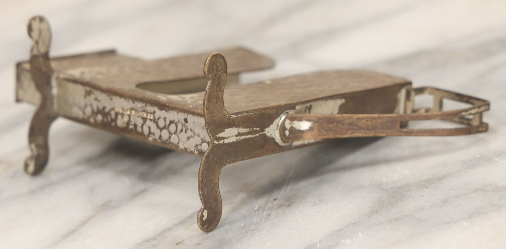 Lot 039 - Antique Art Nouveau Arts And Crafts Hammered Silver Plate Cigarette And Match Holder Stand, Apollo Silver Co., No. 2532, Note Bends