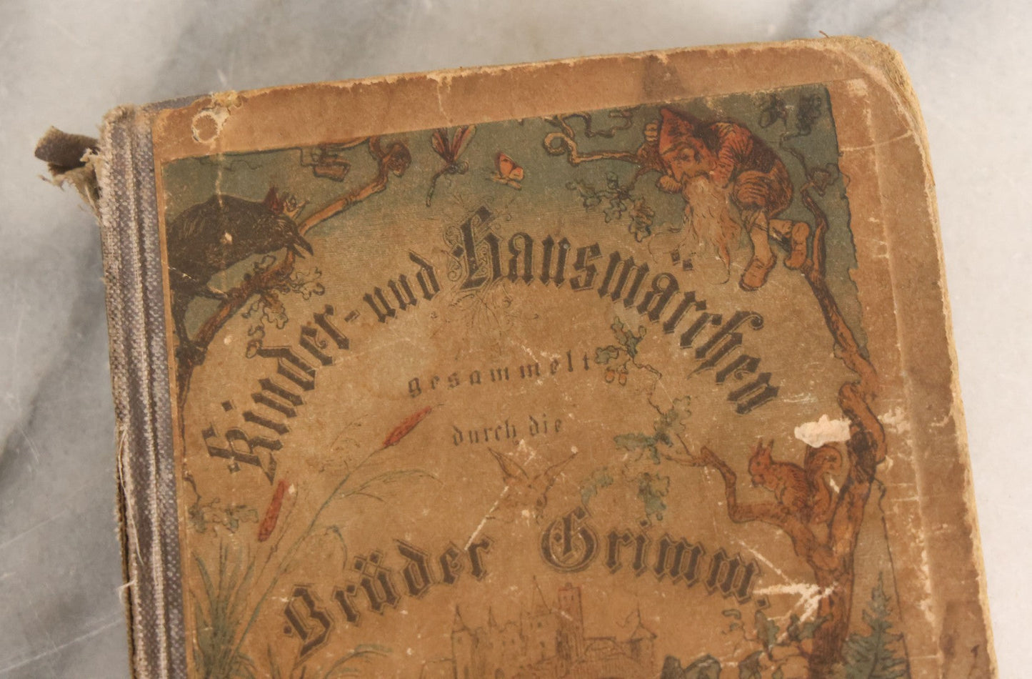 Lot 049 - "Children's And Household Tales Collected By The Brothers Grimm" Antique Grimm's Fairy Tales Book In German, 37th Edition, With Color Illustrations After Paul Meyerheim, Ferd. Dümmlers Verlagsbuchhandlung, Publishers, Berlin, 1883