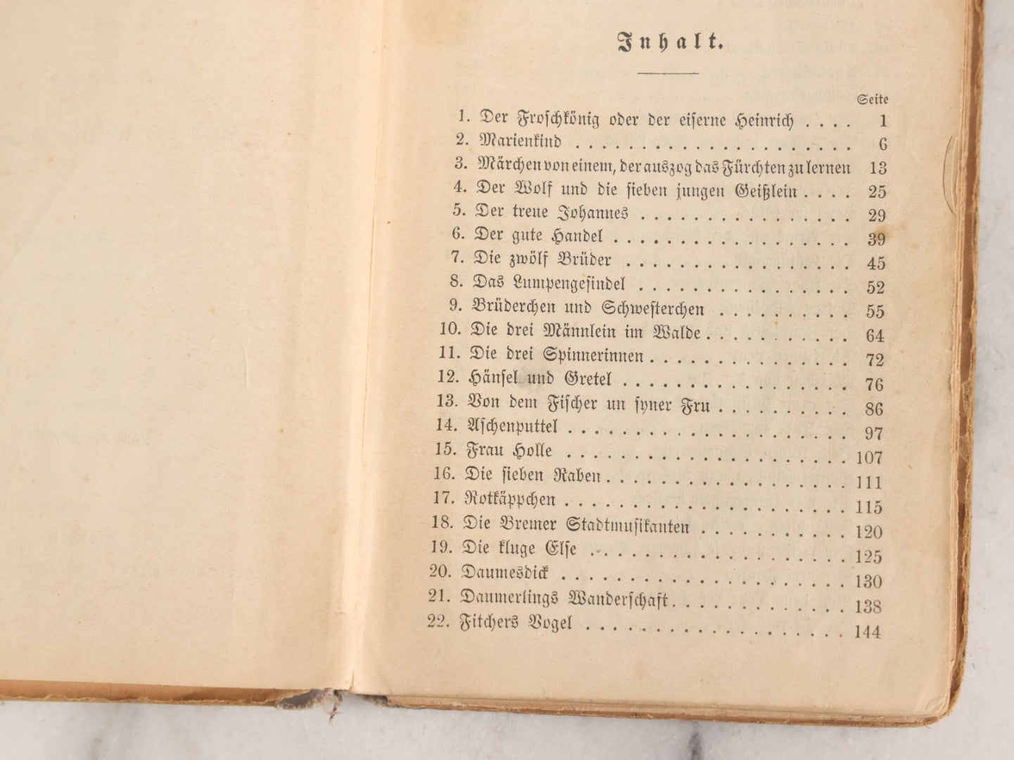 Lot 049 - "Children's And Household Tales Collected By The Brothers Grimm" Antique Grimm's Fairy Tales Book In German, 37th Edition, With Color Illustrations After Paul Meyerheim, Ferd. Dümmlers Verlagsbuchhandlung, Publishers, Berlin, 1883