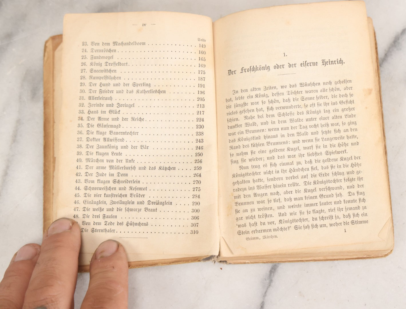 Lot 049 - "Children's And Household Tales Collected By The Brothers Grimm" Antique Grimm's Fairy Tales Book In German, 37th Edition, With Color Illustrations After Paul Meyerheim, Ferd. Dümmlers Verlagsbuchhandlung, Publishers, Berlin, 1883