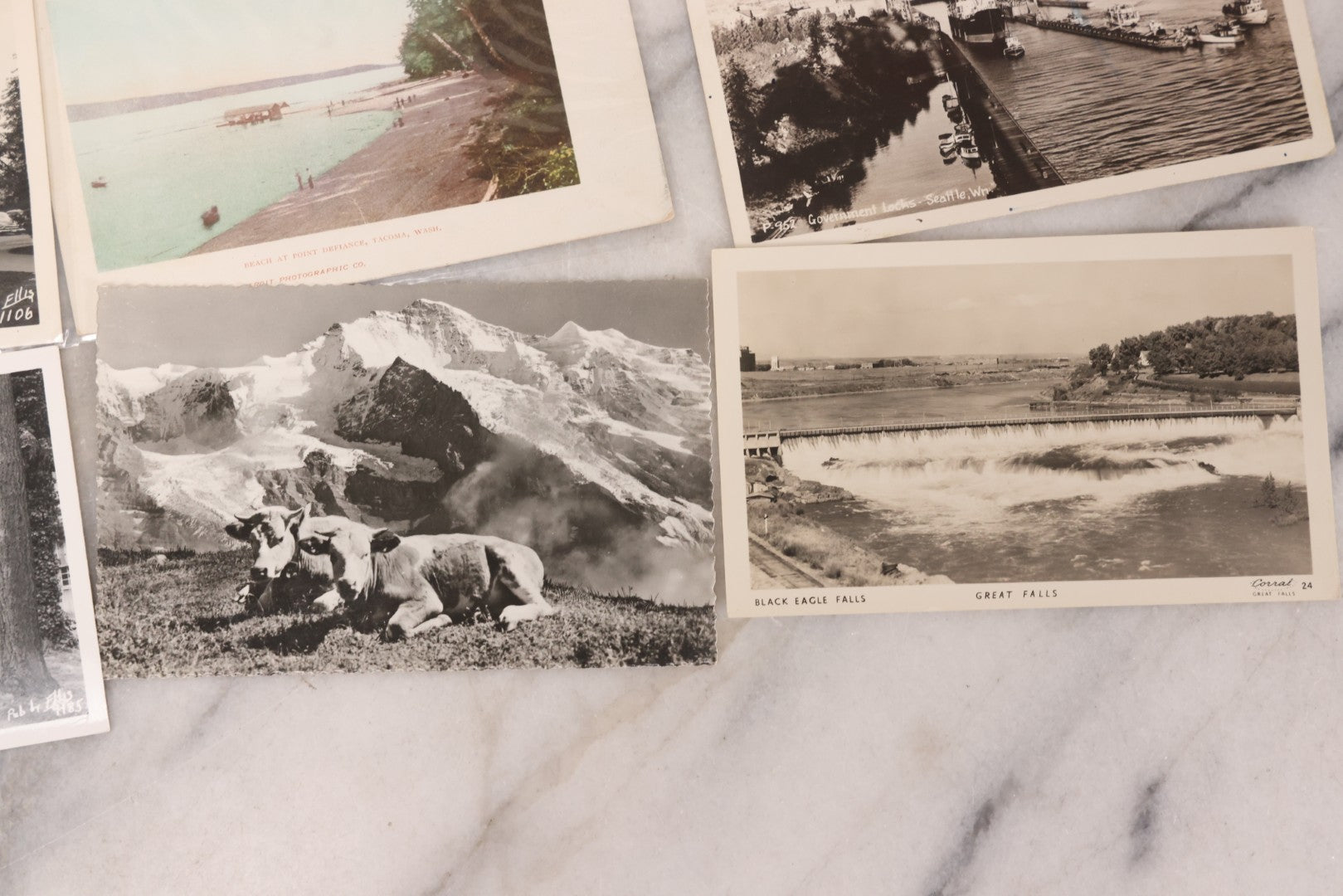 Lot 109 - Grouping Of Twelve Antique And Vintage Landmark And Travel Postcards Of Western States, Including Locations In Washington And Oregon