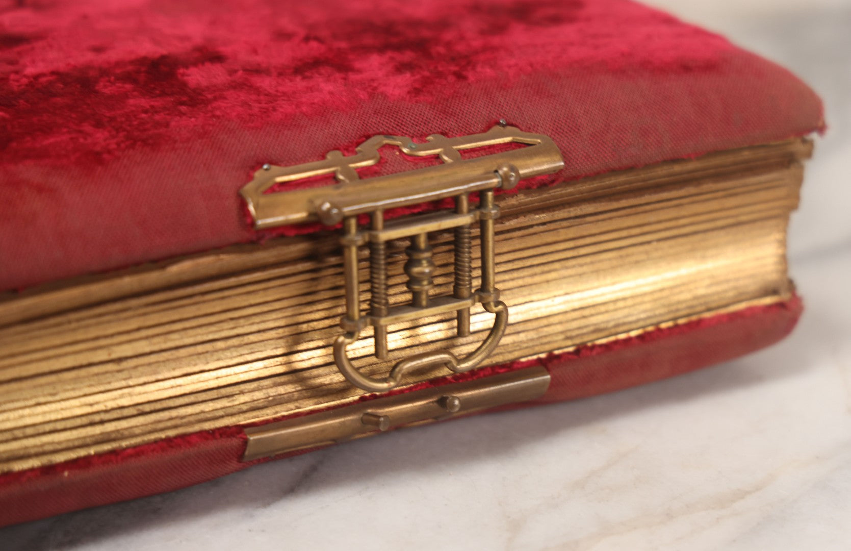Lot 015 - Antique Victorian Photo Album With Red Velvet Covering, Containing 34 Cabinet Card Photographs, Including Woman Leaning On Gothic Chair, Group Of Four Women And Young Man In Uniform, Note Binding Completely Shot, Many Pages Loose