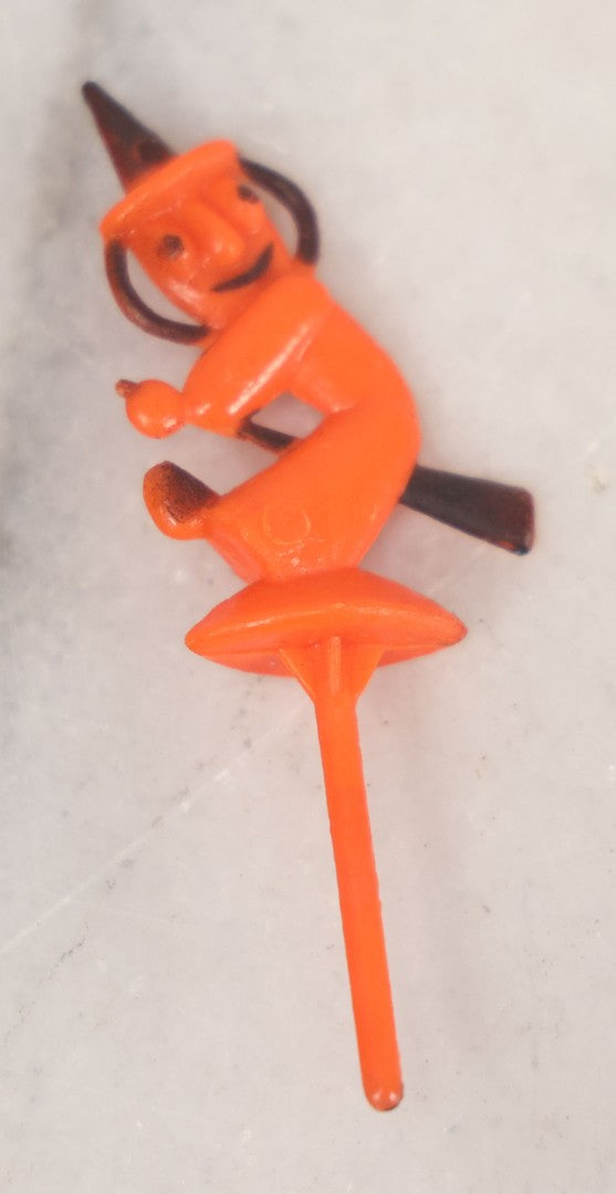 Lot 020 - Grouping Of Six Vintage Orange Plastic Halloween Cake Dessert Toppers Including Two Pumpkin Men And Four Witches, Made In Hong Kong, 2-1/2" L each