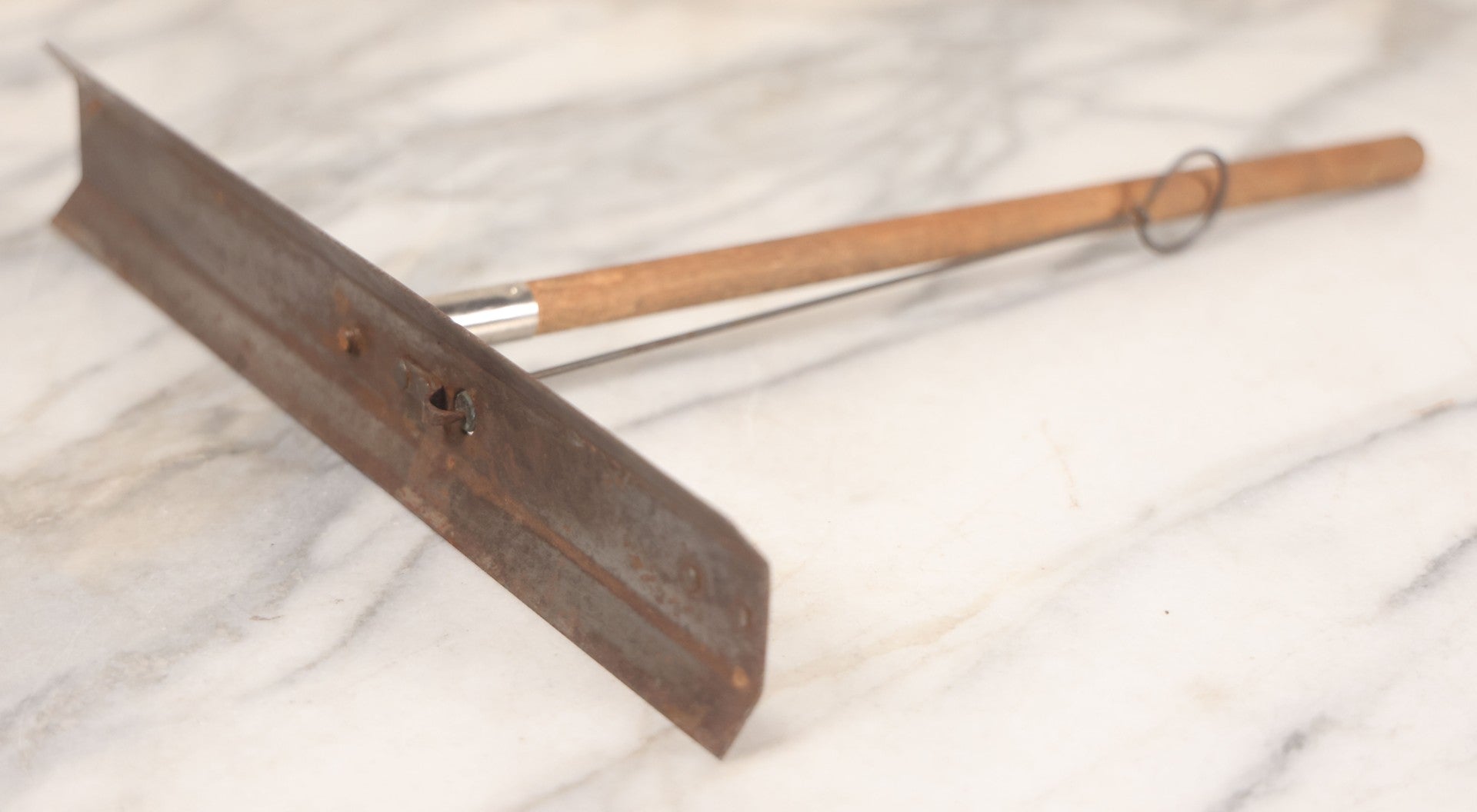 Lot 026 - Antique Early Photography Camera Flash Pan Patented June 18, 1901, Used With Flammable Powder To Light Photographs