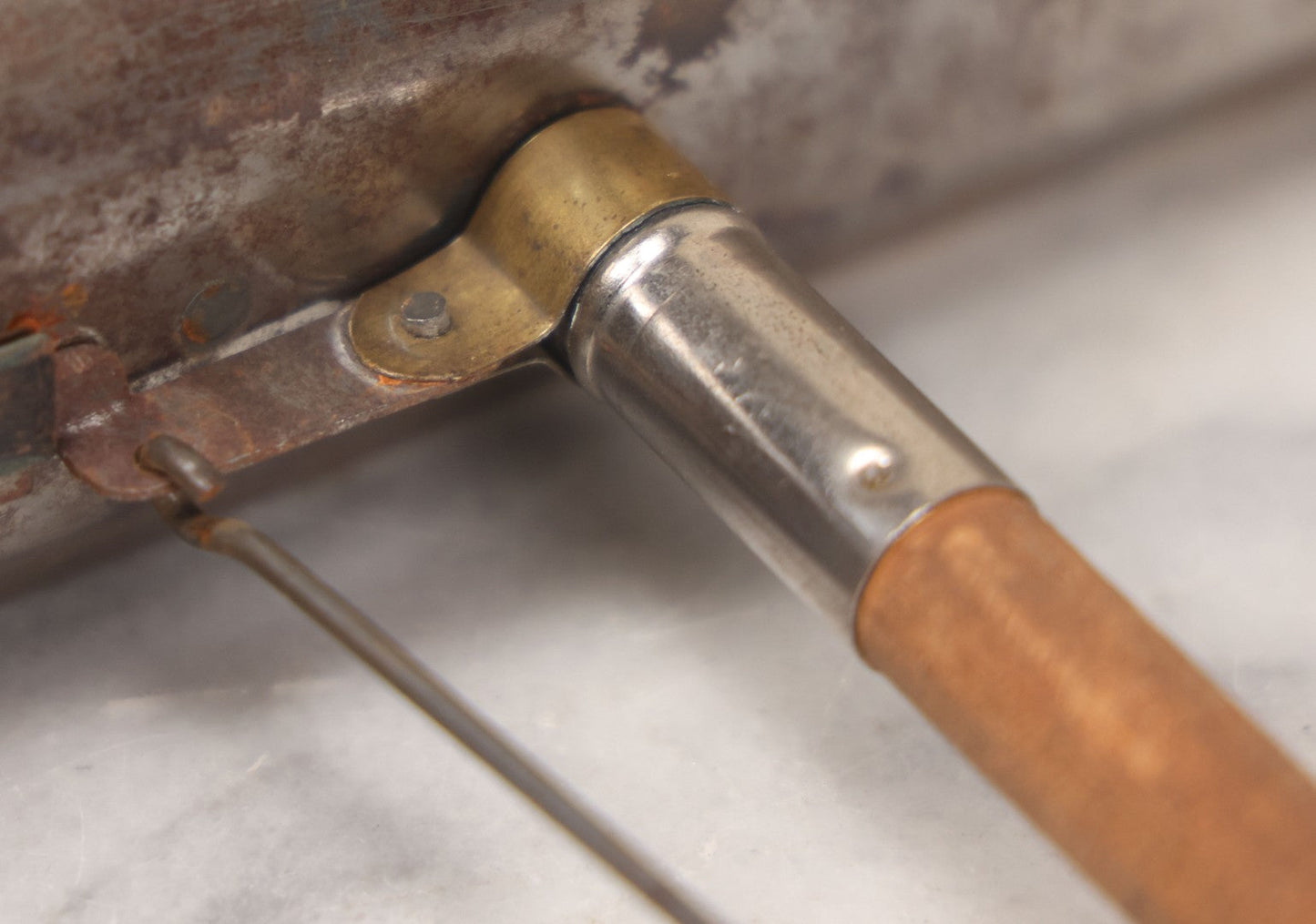 Lot 026 - Antique Early Photography Camera Flash Pan Patented June 18, 1901, Used With Flammable Powder To Light Photographs