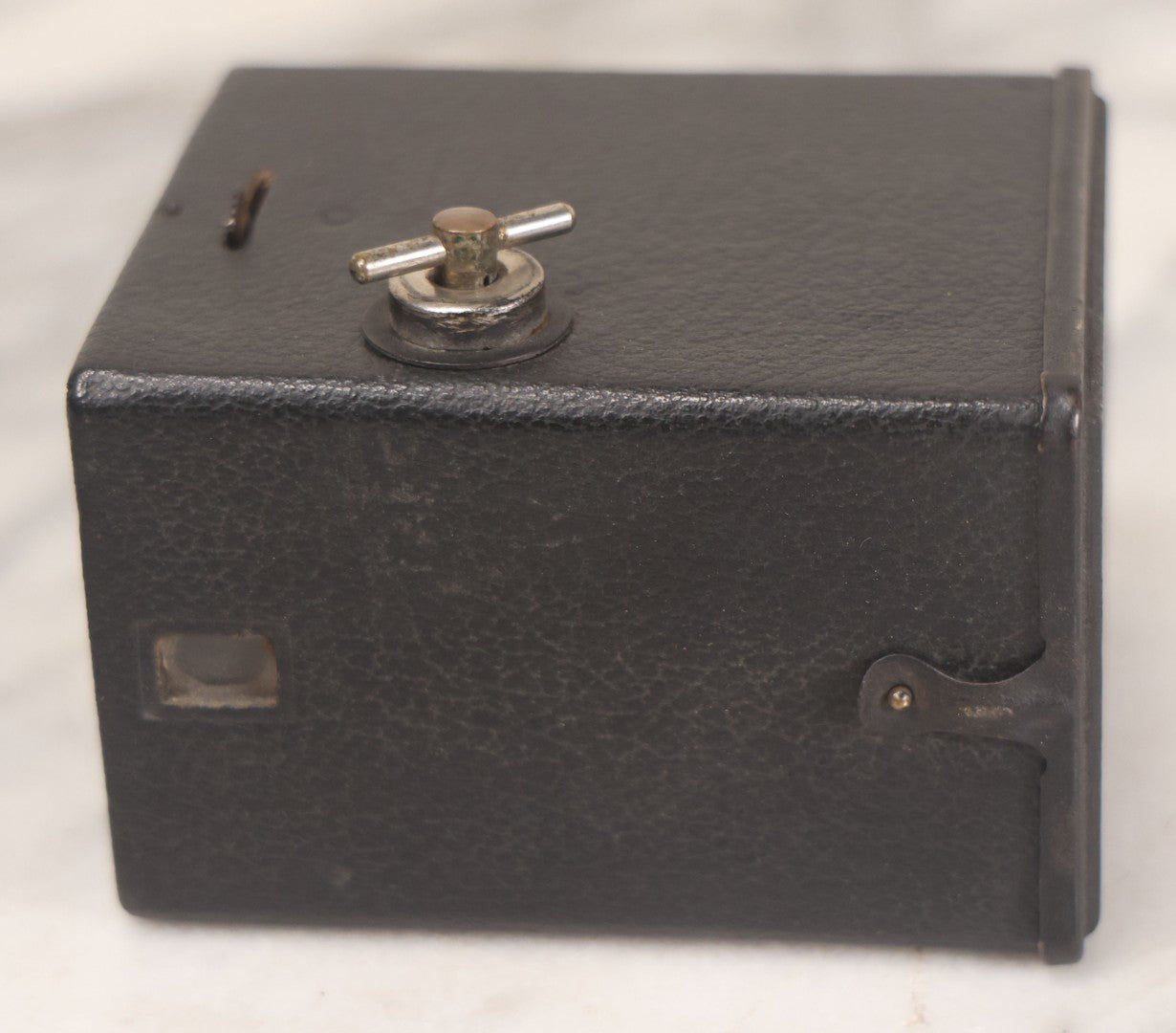 Lot 027 - Antique Ansco Box Camera, Small Size, Uses Speedex 2C Ansco Film, Made In U.S.A. By Ansco Photo Products Inc., Binghamton, New York, Patented September 1910