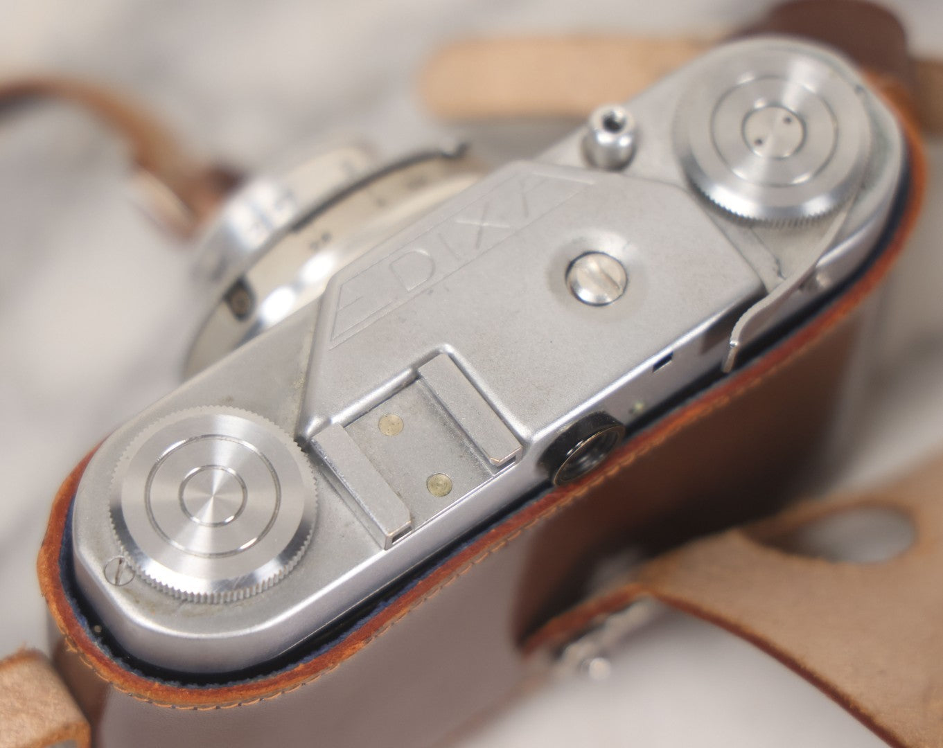 Lot 028 - Vintage Wirgin Edixa 35mm Film Photography Camera With F/2.8 43mm Fixed Lens And Original Leather Carrying Case, Made In Germany