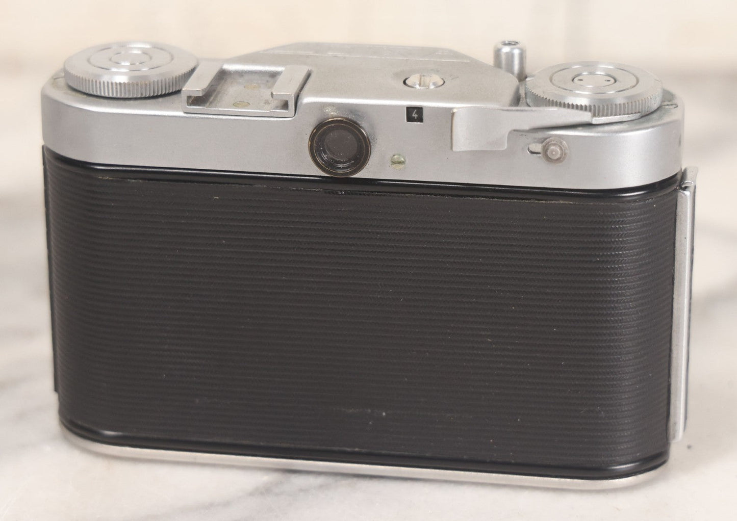 Lot 028 - Vintage Wirgin Edixa 35mm Film Photography Camera With F/2.8 43mm Fixed Lens And Original Leather Carrying Case, Made In Germany