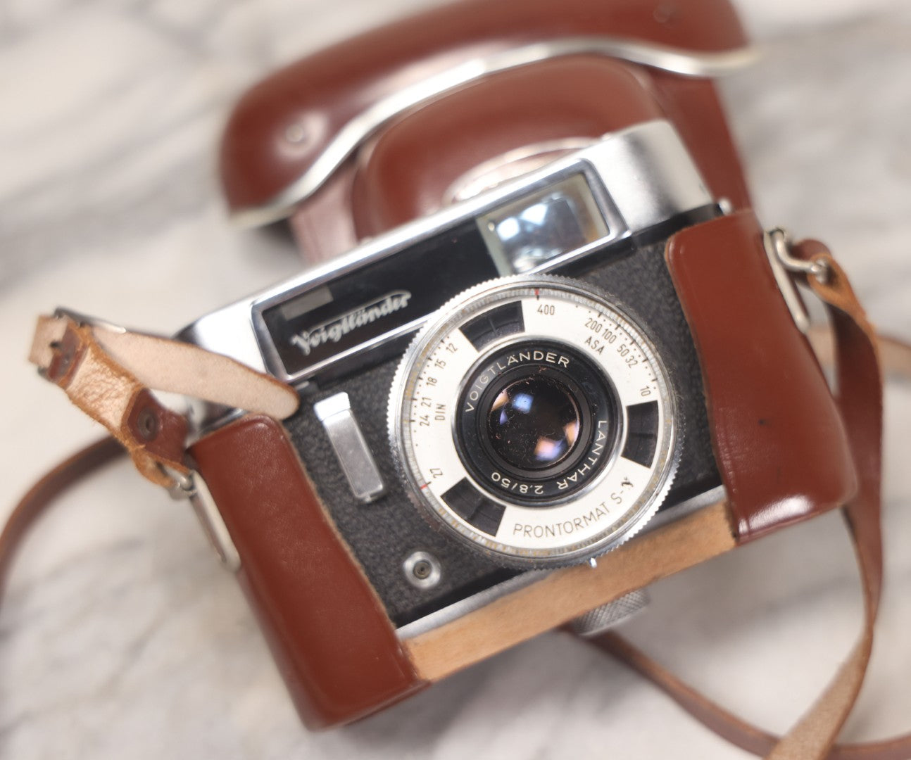 Lot 029 - Vintage Voigtlander Dynamatic 35mm Film Photography Camera With F/2.8 50mm Fixed Lens And Original Leather Carrying Case, Made In West Germany