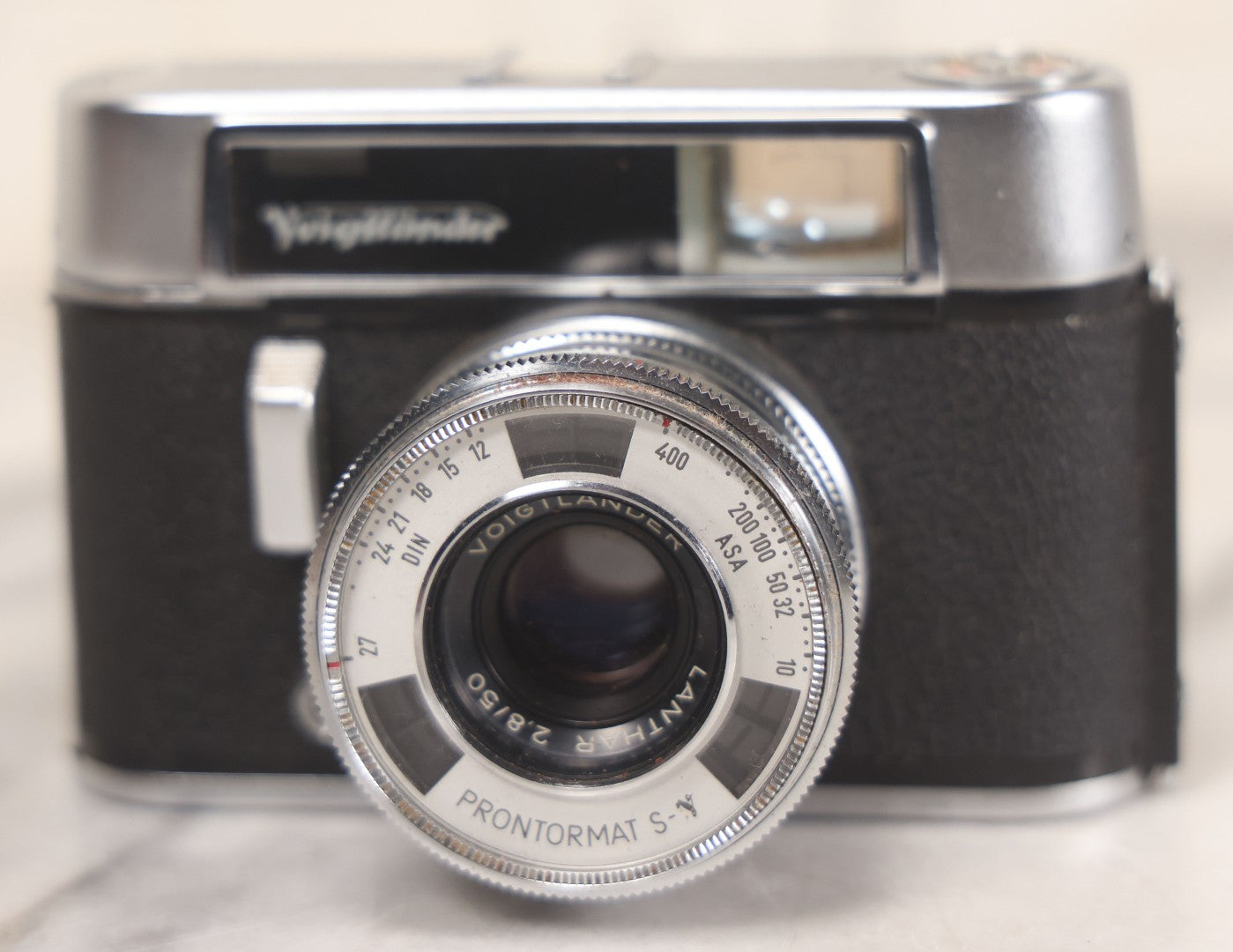 Lot 029 - Vintage Voigtlander Dynamatic 35mm Film Photography Camera With F/2.8 50mm Fixed Lens And Original Leather Carrying Case, Made In West Germany
