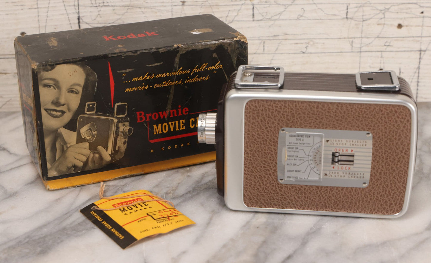 Lot 032 - Vintage Kodak Brownie 8mm Movie Film Camera With Original Box And Paperwork