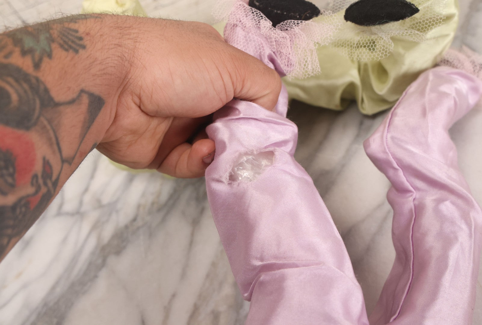 Lot 038 - Pair Of Vintage Mid Century Pixie Sweetheart Elf Dolls In Pink And Green Outfits And Prone Pose