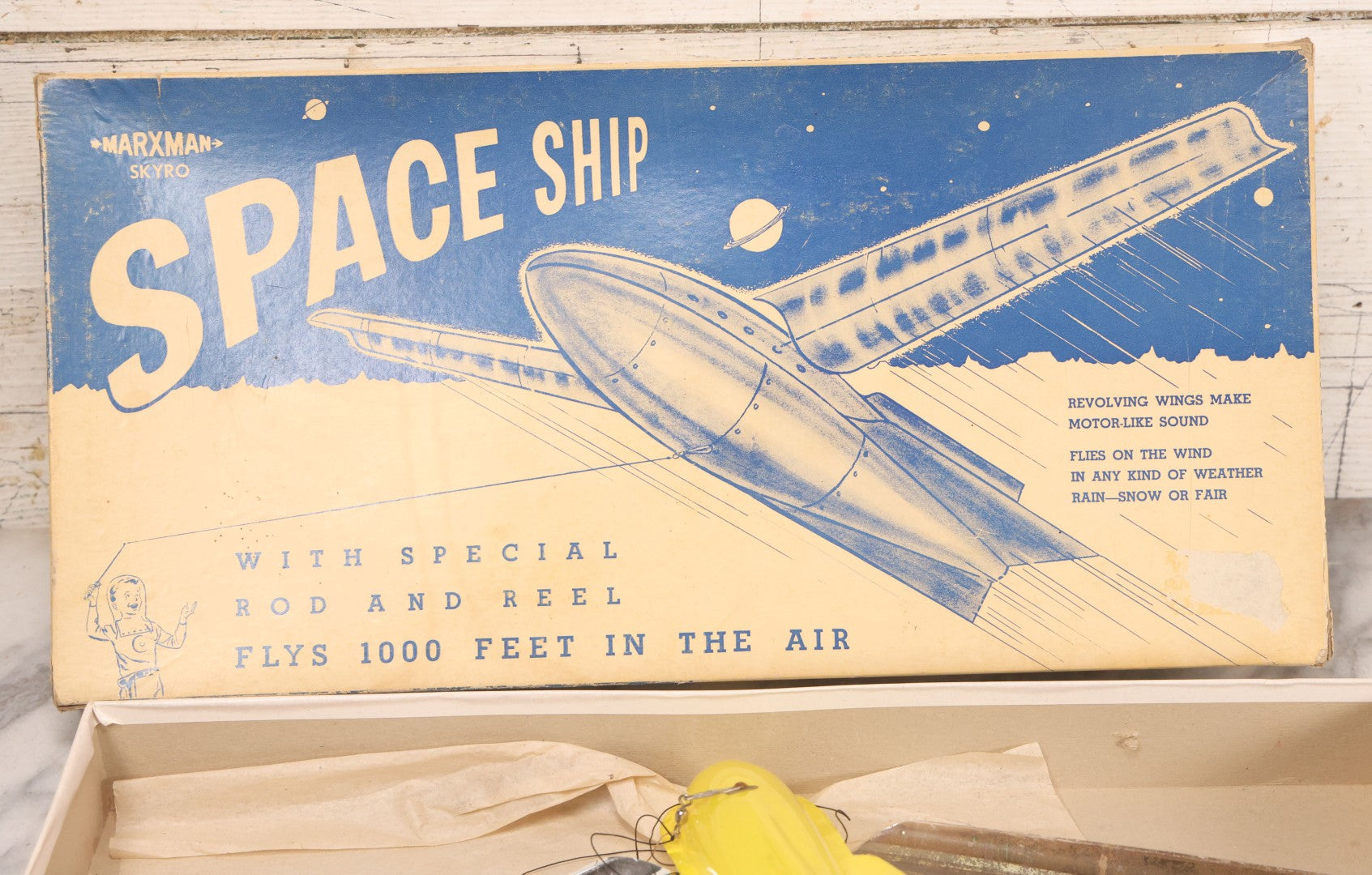 Lot 042 - Vintage Marxman Skyro Spaceship Flying Model Toy In Original Box, A Skycraft Product, New York, Us Patent No. 2593979