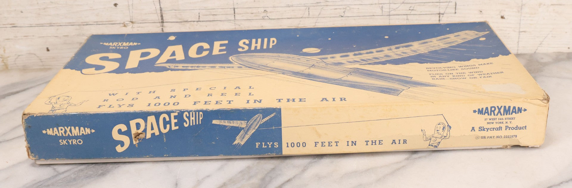 Lot 042 - Vintage Marxman Skyro Spaceship Flying Model Toy In Original Box, A Skycraft Product, New York, Us Patent No. 2593979