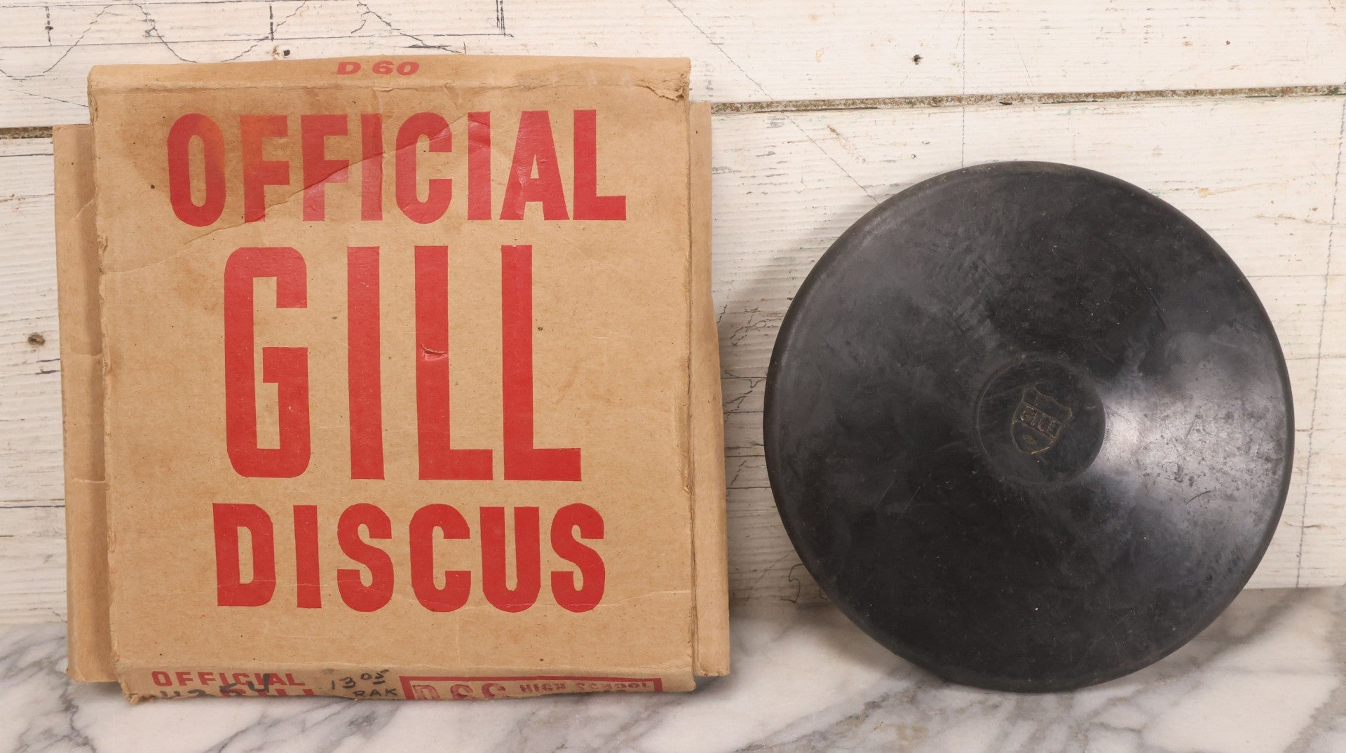 Lot 043 - Vintage Official Gill Discus No. D66 High School Rubber, Sports Equipment, In Original Box