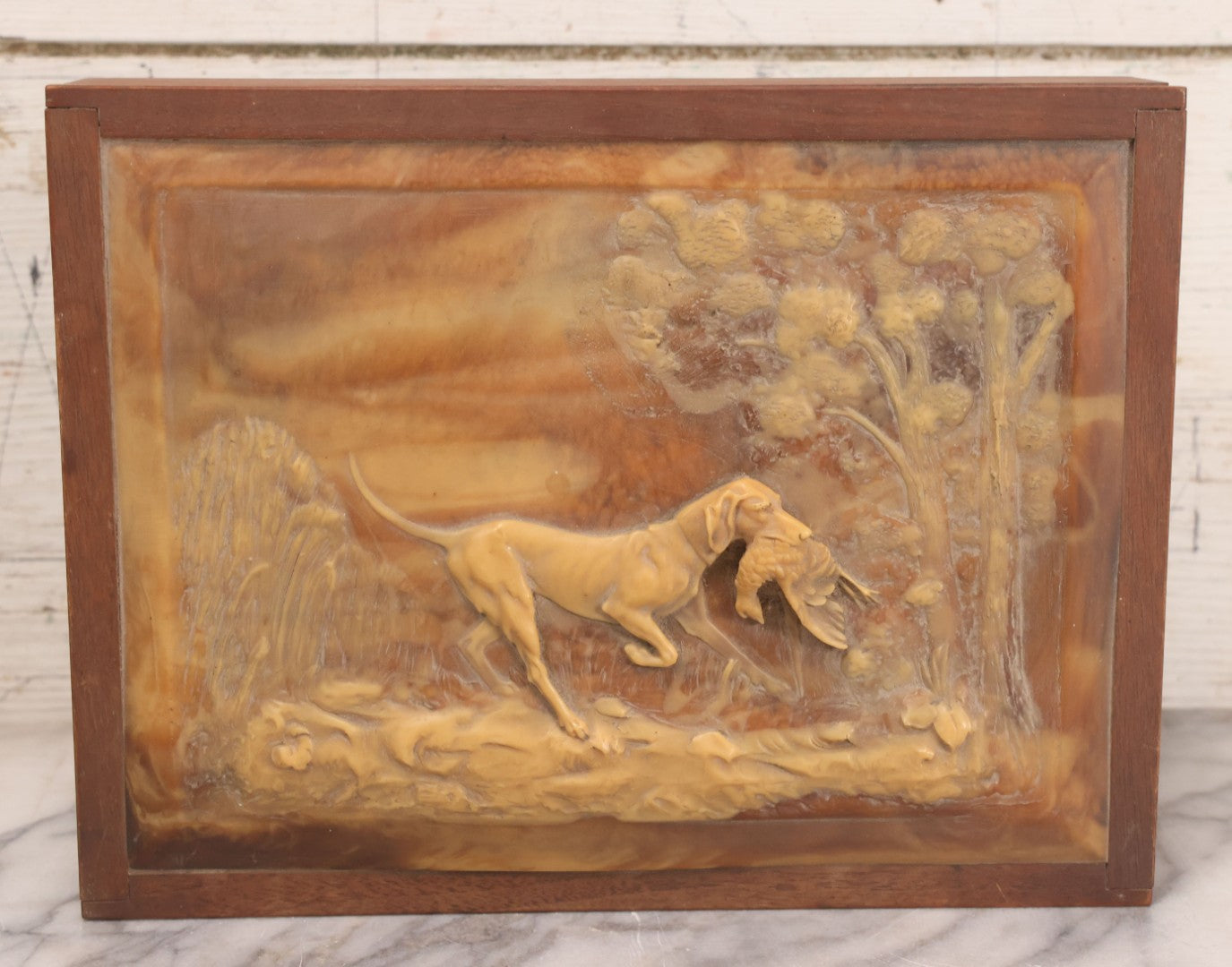 Lot 055 - Vintage Wooden Jewelry Box With High Relief Molded Hunting Dog Scene