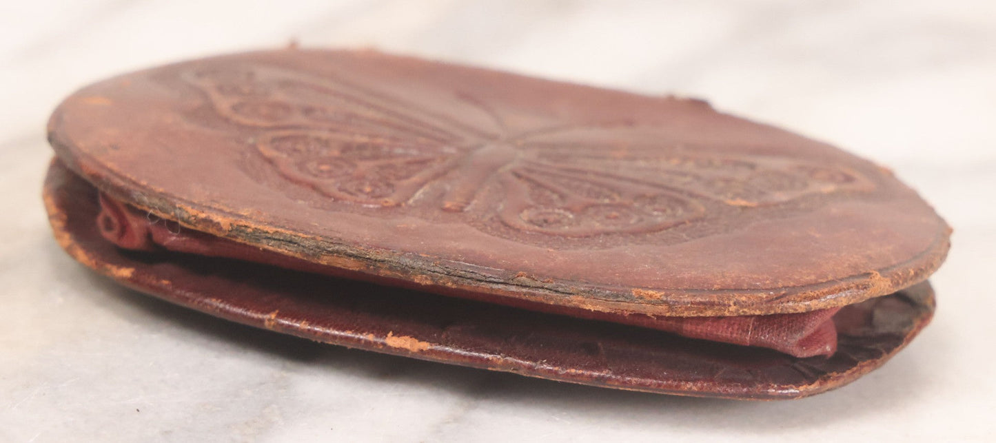 Lot 061 - Vintage Tooled Leather Butterfly Coin Purse With Brass Closure And Chain