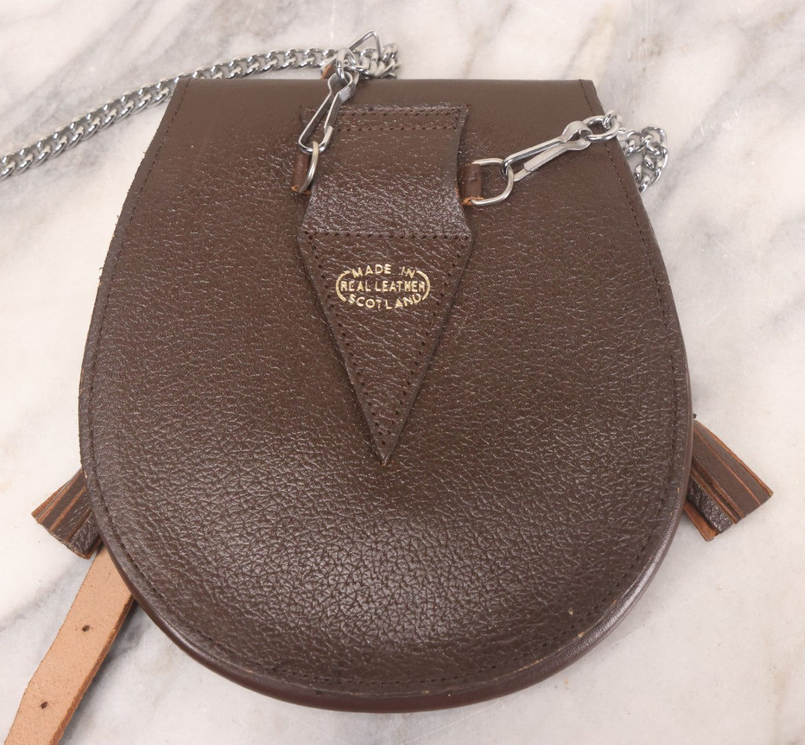 Lot 071 - Vintage Brown Leather Scottish Sporran Purse, Made With Real Leather In Scotland