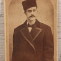 Lot 087 - Antique Cabinet Card Photograph Of Eastern European Man Photographed At Mrs. Humphrey's Photographic Gallery, 202 Bowery, New York, Gallery Advertises "French, Italian, And Spanish Spoken"
