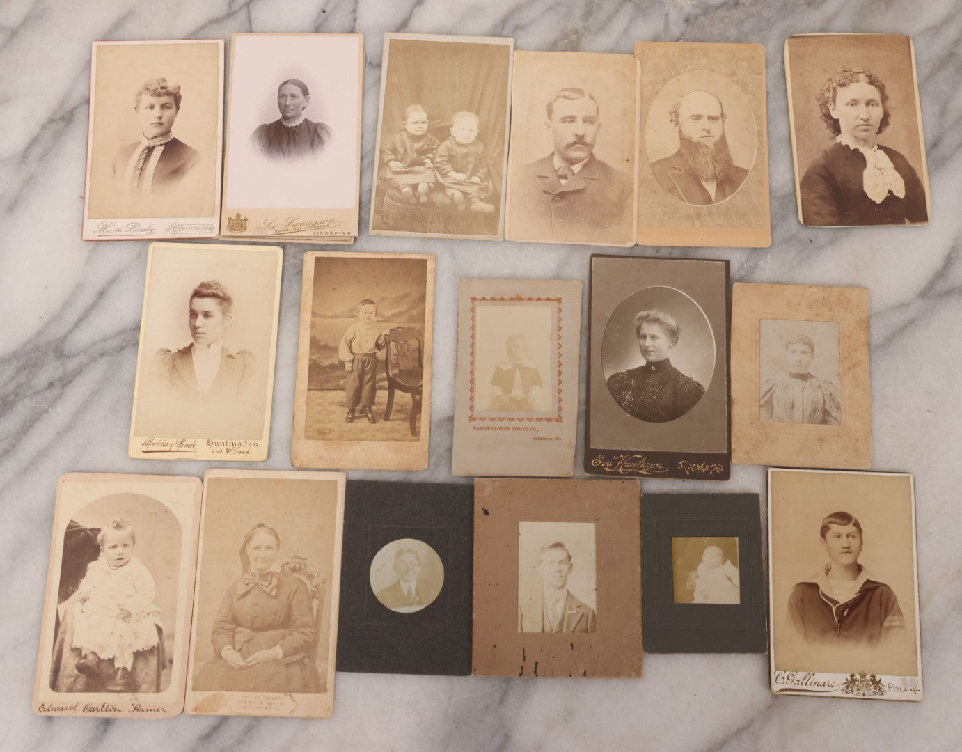 Lot 098 - Grouping Of 19 Antique Carte De Visite C.D.V. Photographs And Other Small Sized Portrait Photographs Including Two Hidden Mothers Of Babies, And Young Man In Navy Uniform