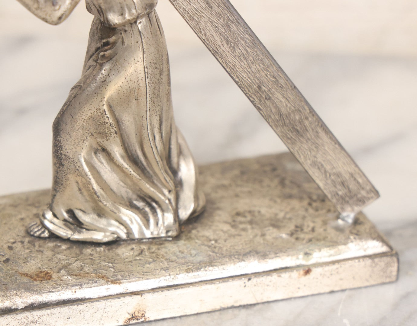 Lot 009 - Antique Devotional Metal Statue Of Jesus Christ Bearing The Cross With Silver Finish, Marked "Made In France," No. 2251, 5-5/8" Height