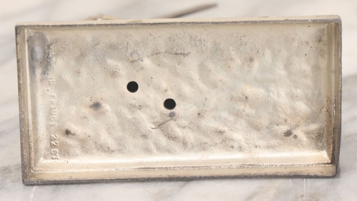 Lot 009 - Antique Devotional Metal Statue Of Jesus Christ Bearing The Cross With Silver Finish, Marked "Made In France," No. 2251, 5-5/8" Height