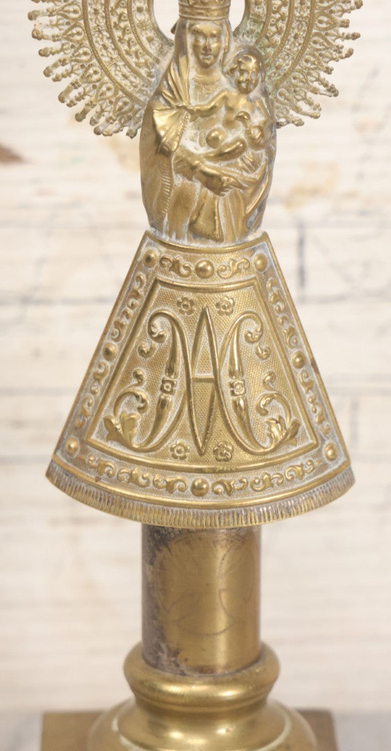 Lot 010 - Antique European Pressed Brass Virgin Mary Holding Child Devotional Statue, Depicting Our Lady Of The Pillar, After The First Marian Apparition In Zaragoza, Spain, 7-1/4" Height