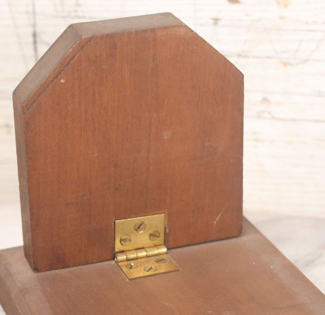 Lot 031 - Antique Carved Wooden Folk Art Folding Bookstand With Arrowhead Motif And Brass Hinges