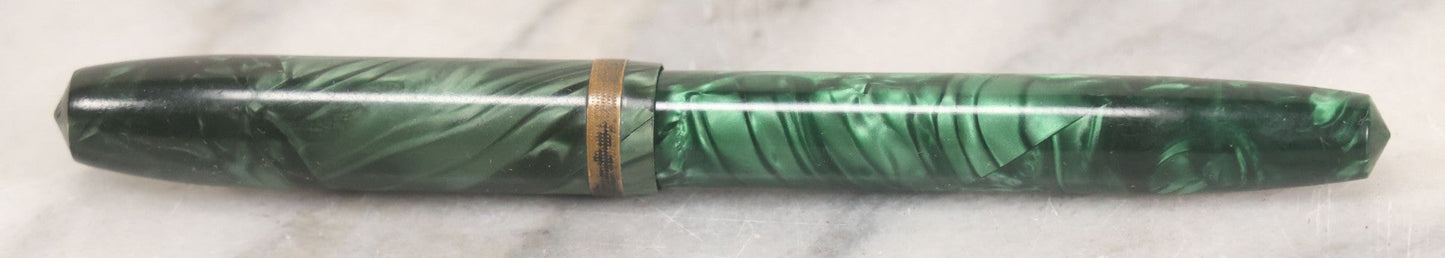 Lot 034 - Vintage Green Marbled Fountain Pen Manufactured By Epenco, With Original Cap, Untested