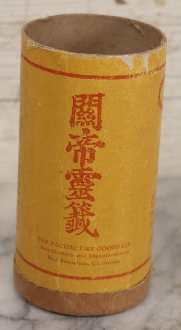 Lot 049 - Antique "Chi Chi" Chinese Fortune Teller Game, Bamboo Fortune Telling Sticks, "The Oldest Known Method Of Fortune Telling In The World," Copyright 1915, The Pacific Dry Goods Co., San Francisco, California, With Original Instructions