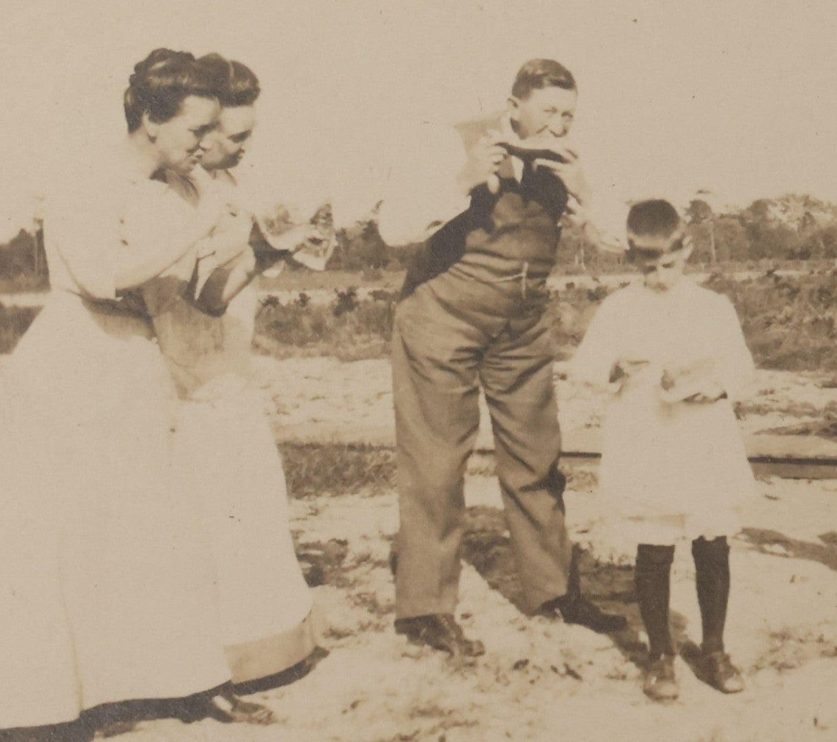 Lot 092 - Antique Boarded Photograph Of Group Of Five People Enjoying Juicy Watermelon In The Summer