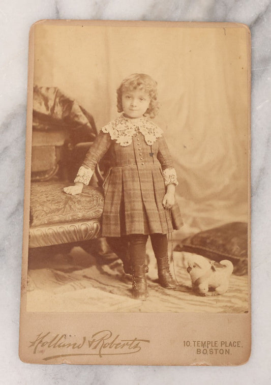 Lot 098 - Antique Cabinet Card Photograph Of Happy Little Girl Posing With Her Fluffy Dog Pull Toy, Holland Roberts, Photographers, Boston