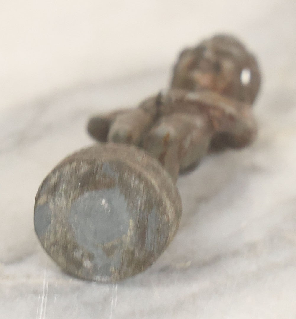 Lot 036 - Vintage Cast Metal "Bruxelles Boy" Peeing Figurine, 3" Height