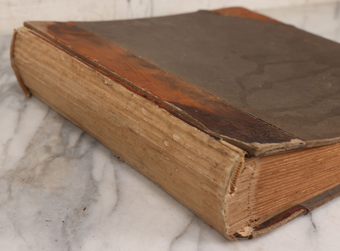 Lot 012 - Antique Scrapbook Containing Many Fine Art Prints, Clippings, And Scraps, With Handwritten Titles And Hand Painted Red Pinstriping, Works Include "The Fortuneteller" After A. Glisbenti, "Isabella With The Head Of Lorenzo," And Others