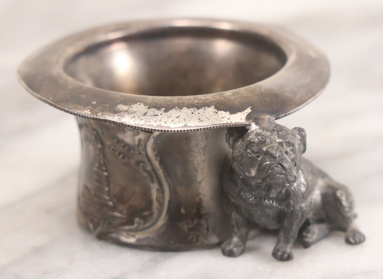 Lot 025 - Antique Souvenir Silverplate Metal Toothpick Holder With Bulldog Figure, Souvenir Of Statue Of Liberty, New York City, Manufactured By Kronheimer Oldenbusch & Co., 1-1/2" Height