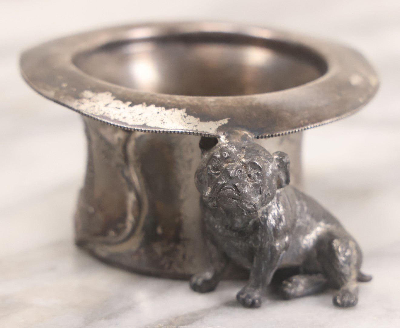 Lot 025 - Antique Souvenir Silverplate Metal Toothpick Holder With Bulldog Figure, Souvenir Of Statue Of Liberty, New York City, Manufactured By Kronheimer Oldenbusch & Co., 1-1/2" Height