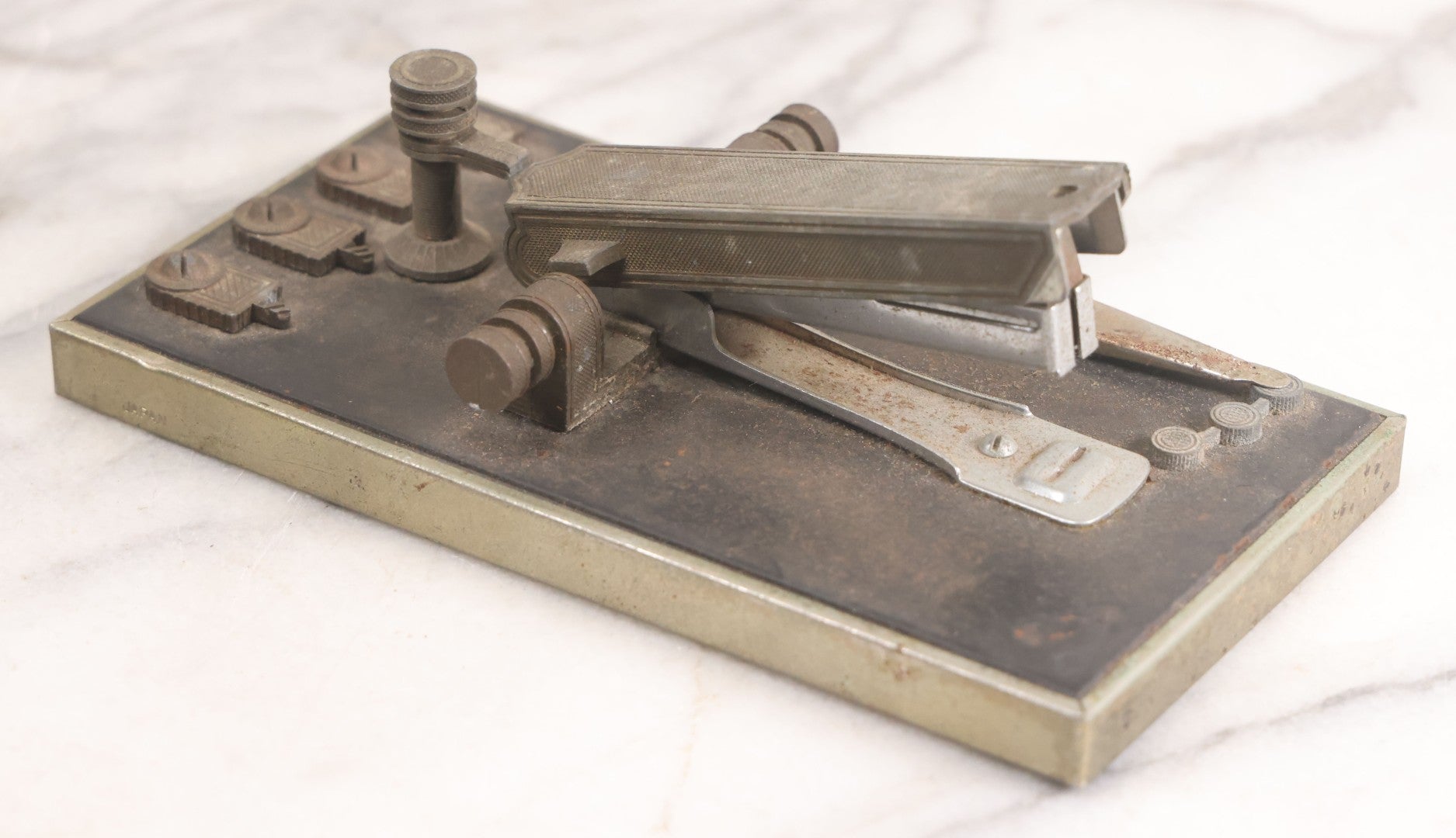 Lot 028 - Vintage Metal Novelty Desk Stapler With Morse Code Telegraph Key Form, Copyright 1967 By Criterion International Ltd.