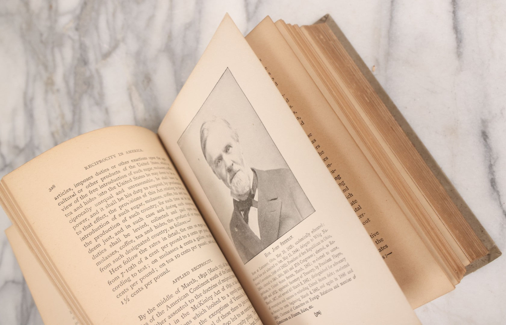 Lot 066 - "Men And Issues Of '92, A Grand National Portrait Gallery Containing Photographs Of Leading Men Of All Parties" Antique Book By James P. Boyd Covering The Candidates And Issues Of The U.S. Presidential Election, 1892, Publishers Union