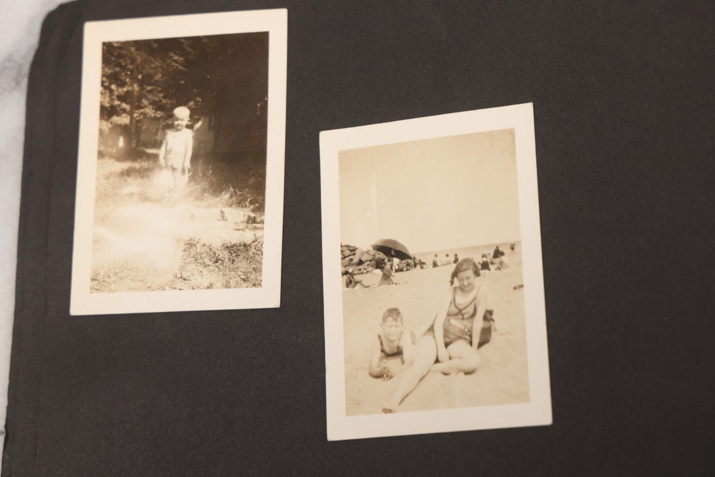 Lot 086 - Pair Of Rough Condition Vintage Snapshot Photo Albums With Dozens Of Photos Including Many Taken On And Around Heinz Pier, Atlantic City, New Jersey, And Other Lakes And Beaches In Upstate, New York