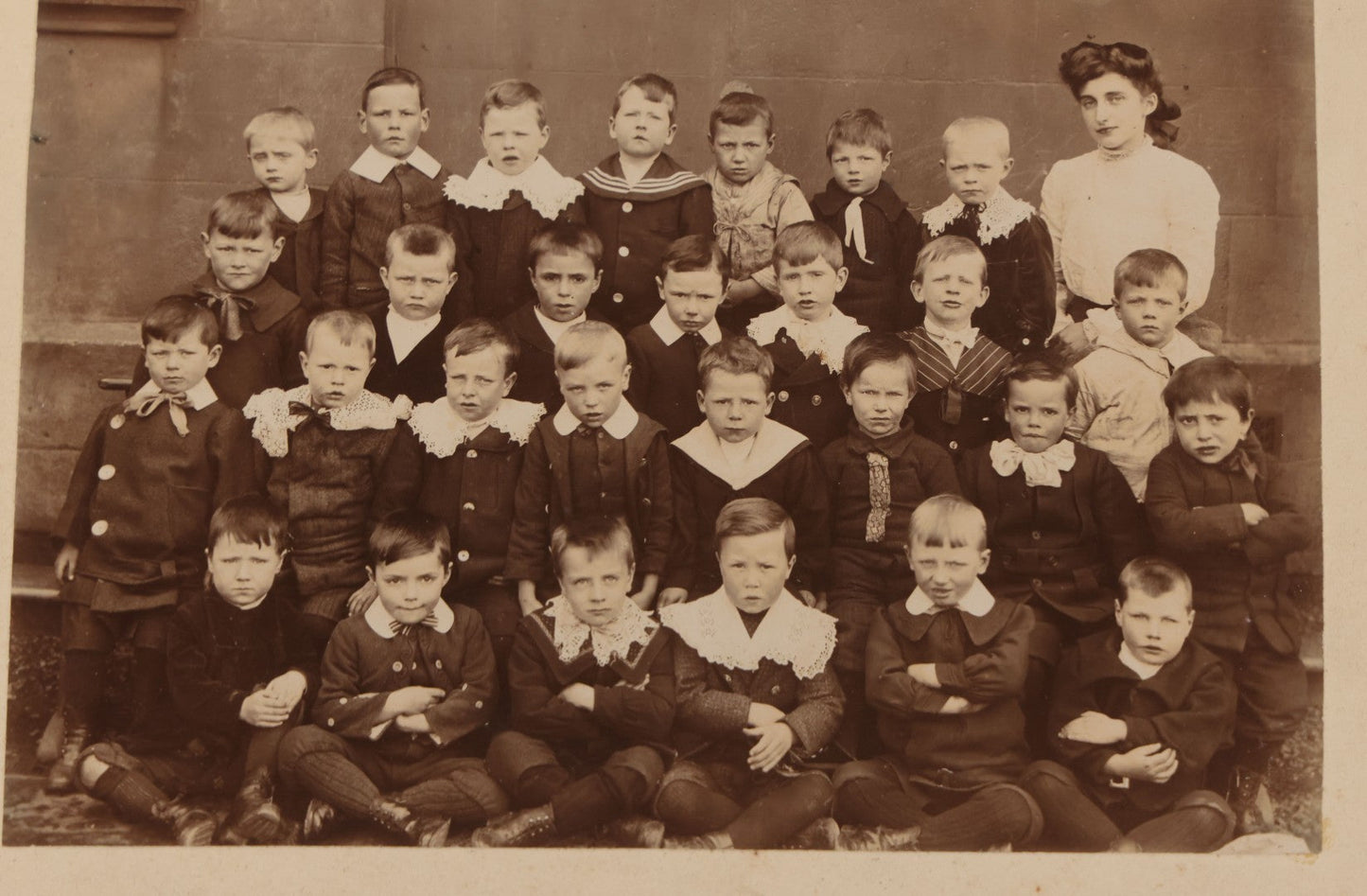 Lot 088 - Grouping Of Five Antique Scottish Boarded School Children Class Photographs, Four By M. Pearlmann & Co. And One By Mellish, Both Of Glasgow
