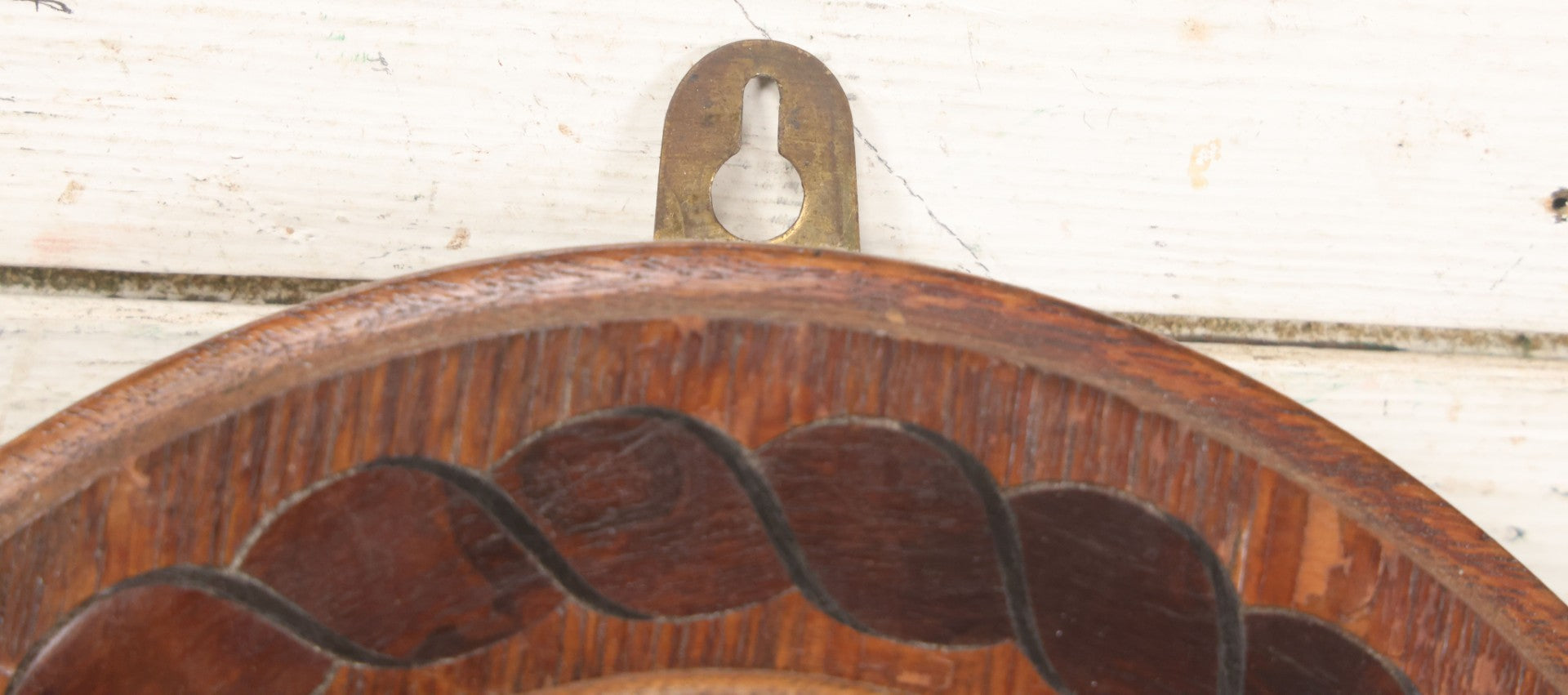 Lot 022 - Vintage Aneroid Barometer On Wood Plaque With Twisted Rope Inlay Motif, Beveled Glass Brass Surround, Wall Hanger, 9-3/4" Diameter