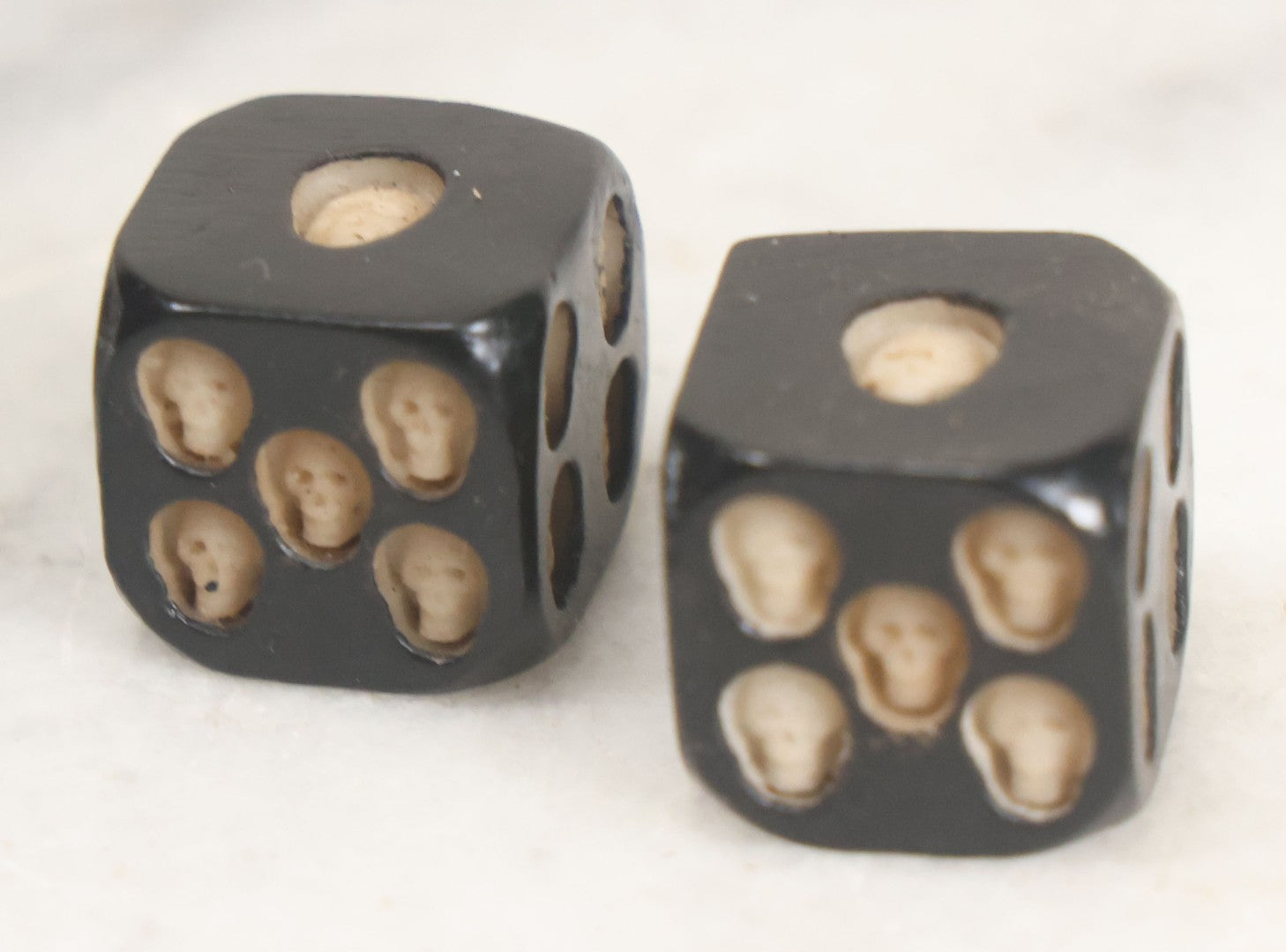 Lot 025 - Pair Of Vintage Hand Black Lacquered Wooden Dice With Hand Carved Miniature Skull Dots 5/8" Cube
