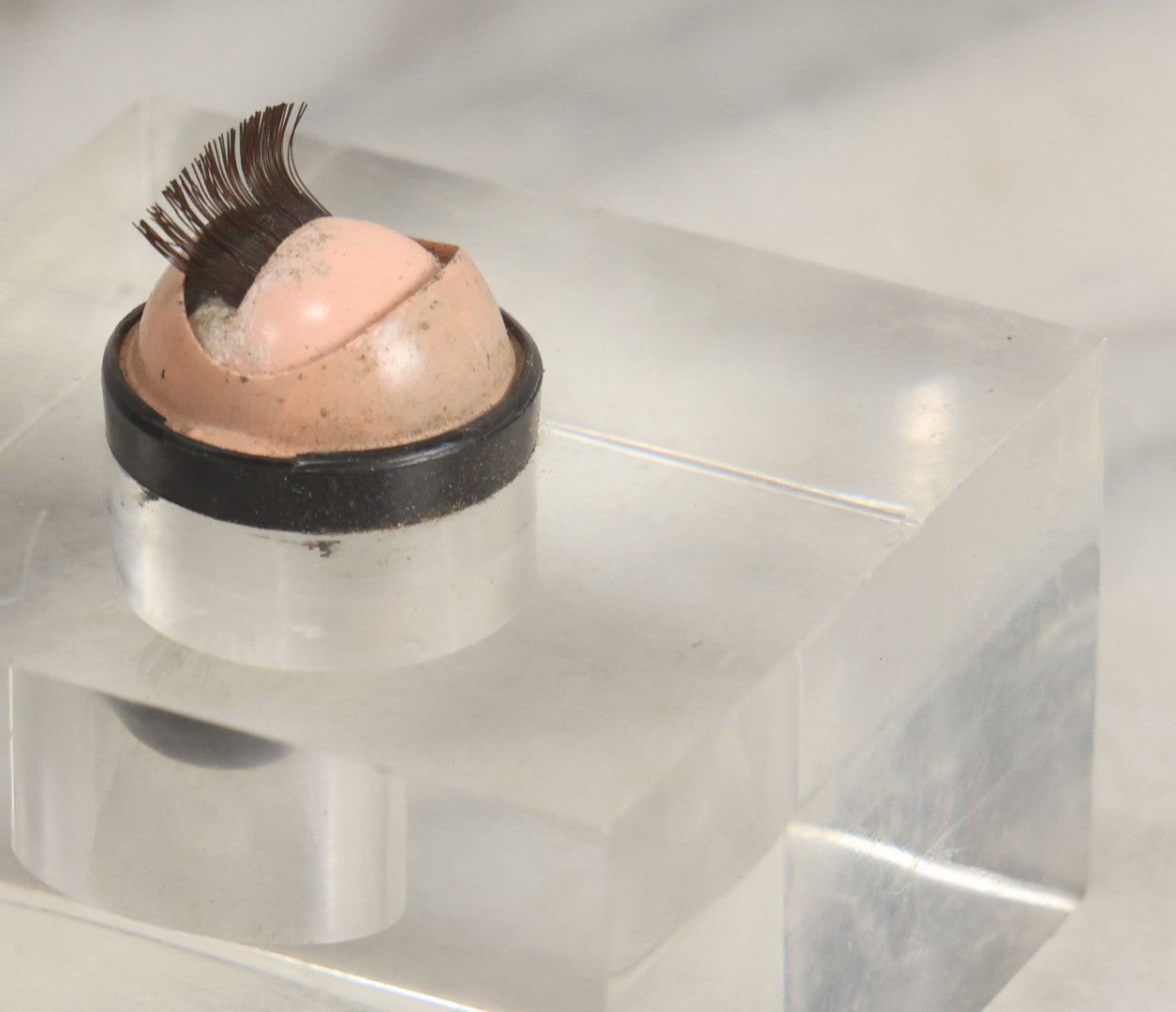 Lot 026 - Vintage Novelty Eyeball Lucite Paperweight, Eye Opens And Closes