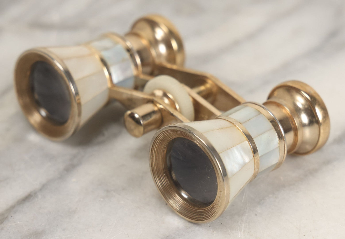 Lot 028 - Vintage Mother Of Pearl And Brass Opera Glasses Swift Duchess Model No. 708, Made In Japan, Working Condition