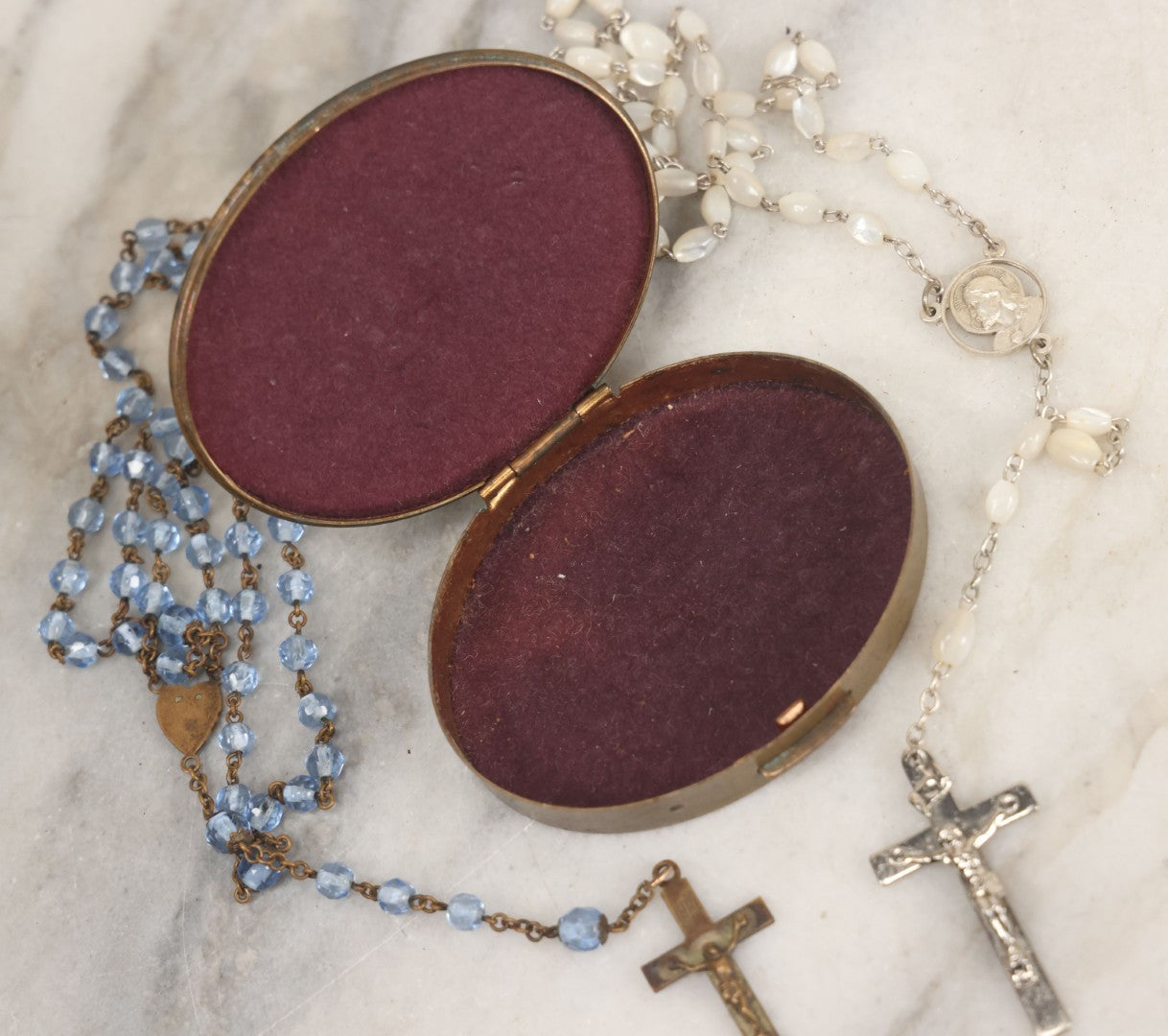 Lot 031 - Vintage Brass Rosary Case With Miraculous Medal / Medal Of The Immaculate Conception Motif, Commemorating The Apparition Our Lady To Saint Catherine Labouré, 1830, Containing Two Rosaries With Glass Beads 