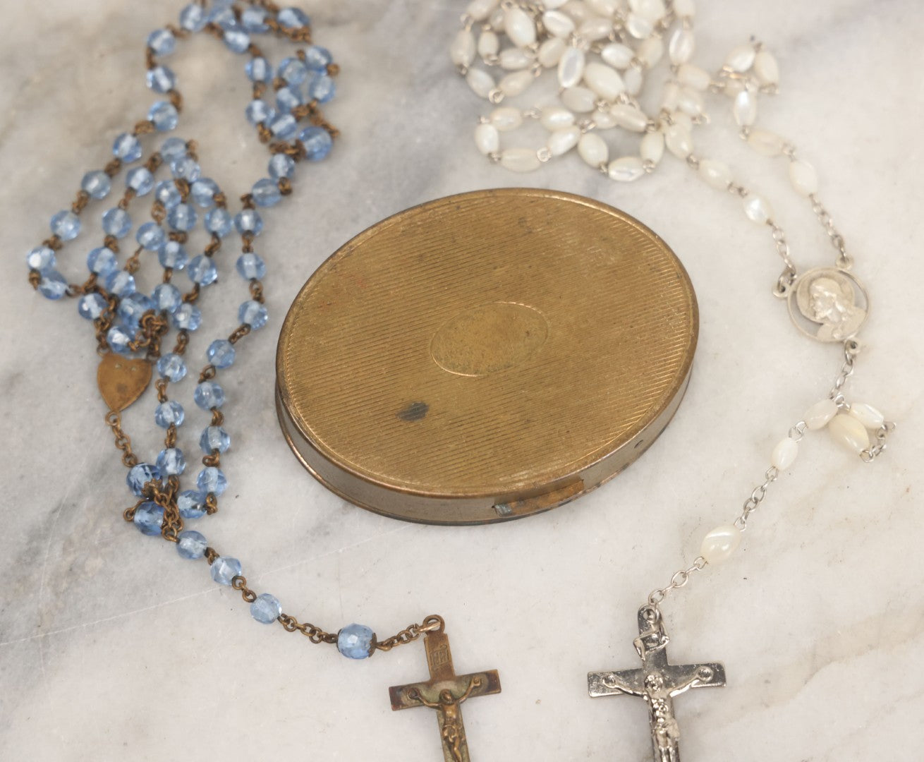 Lot 031 - Vintage Brass Rosary Case With Miraculous Medal / Medal Of The Immaculate Conception Motif, Commemorating The Apparition Our Lady To Saint Catherine Labouré, 1830, Containing Two Rosaries With Glass Beads 