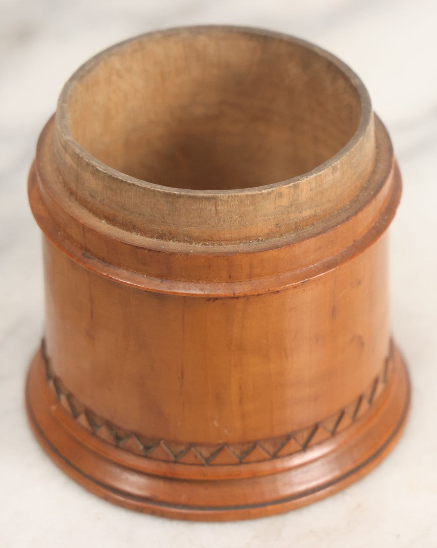 Lot 033 - Antique Hand Carved, Wood Turned String Holder With Leaf Motif On Fitted Lid, Geometric Pattern On Base, 3-3/8" Height