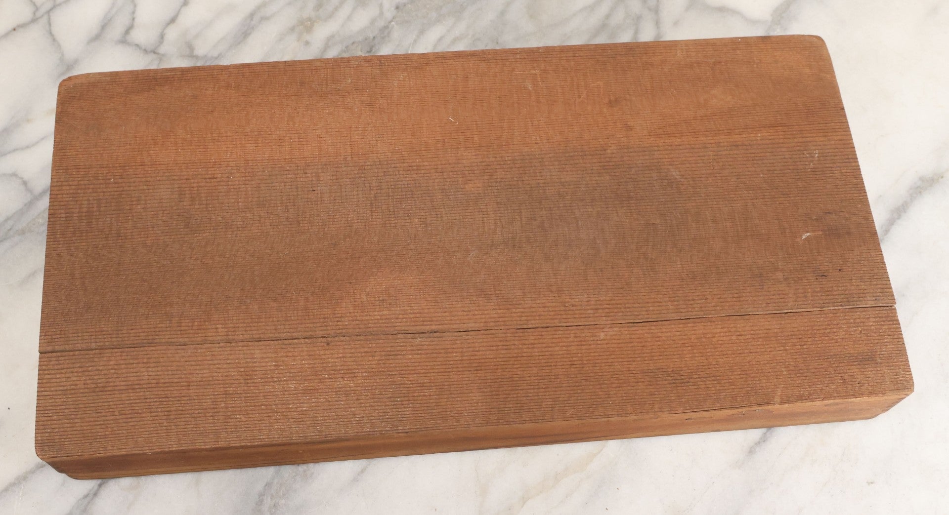 Lot 036 - Vintage Tourist Collectible Souvenir Stationary Keepsake Box From Yosemite National Park With Lithographed Paper Label, Lift Top