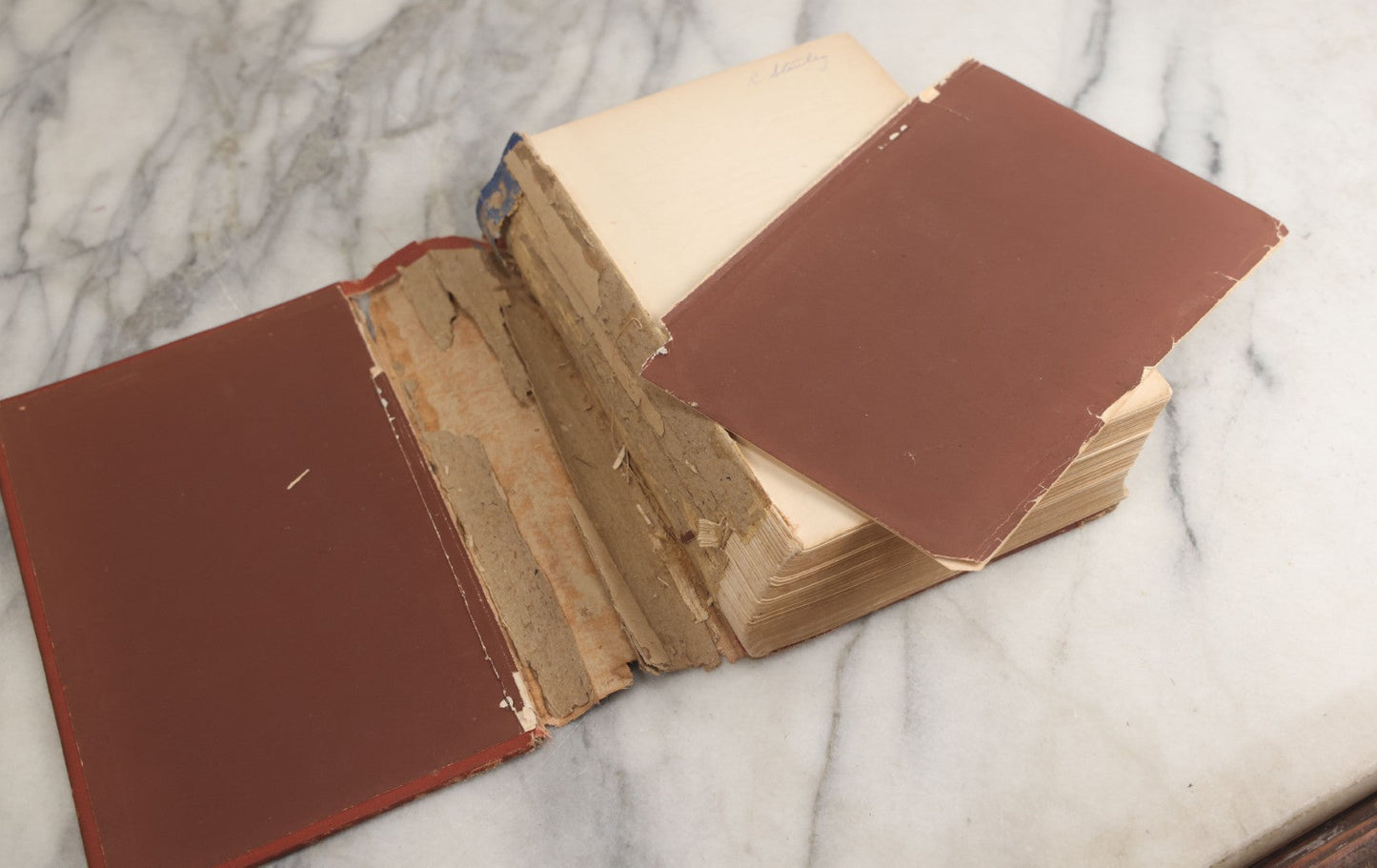 Lot 057 - "Young Folks History Of The War For The Union" Antique Civil War History Book By John D. Champlin, Jr., Illustrated, Henry Holt And Company, Publisher, New York, 1881, Note Poor Condition, Binding Shot