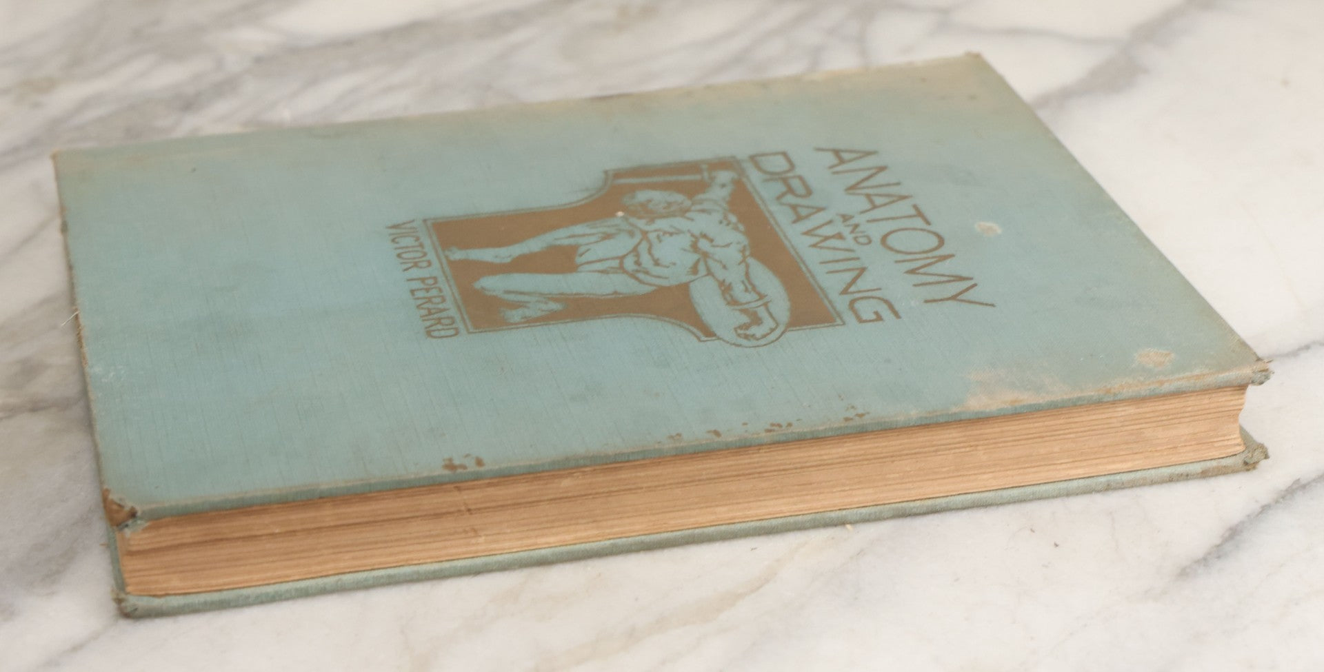 Lot 061 - "Anatomy And Drawing" Vintage Book By Victor Perard With Over One Thousand Illustrations Published By The Author, Third Edition, Fourth Printing, 1940